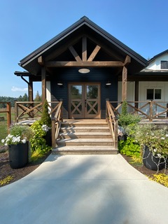 Castaways Farm red barn vacation relaxing exciting adventure