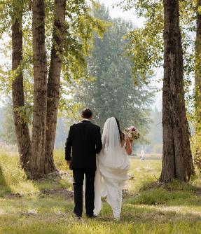 Castaways Farm red barn vacation relaxing exciting adventure