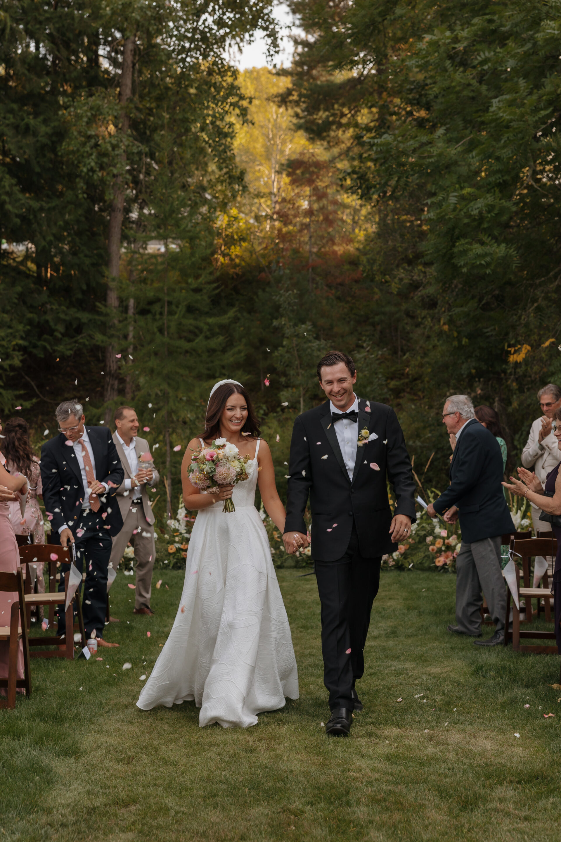 Castaways Farm red barn vacation relaxing exciting adventure